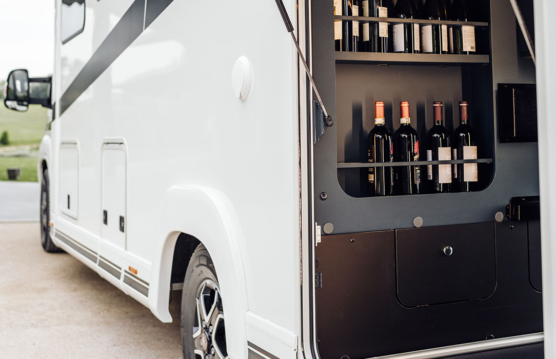 Wohnmobil Heckgarage