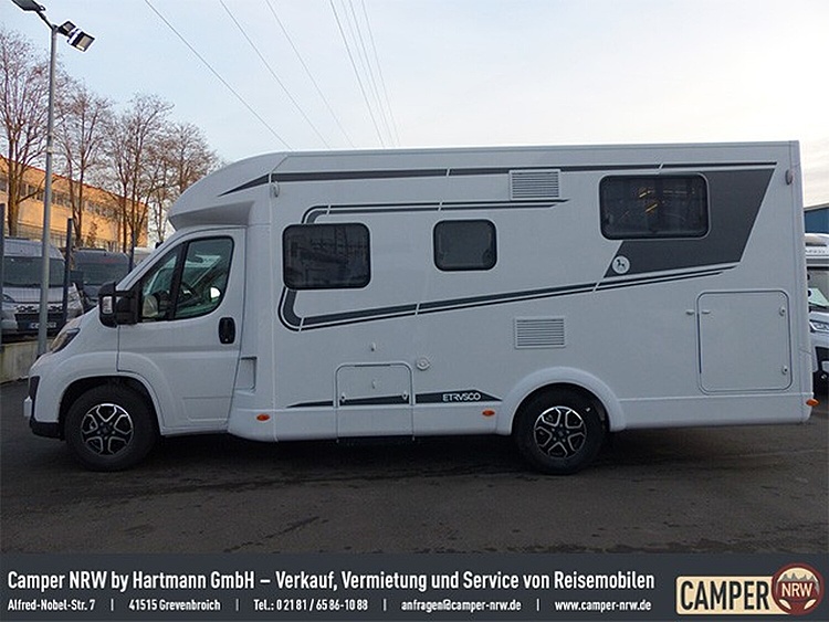 Etrusco 6900 SB COMPLETE-SELECTN+HUBBETT+MARKISE+NAVI